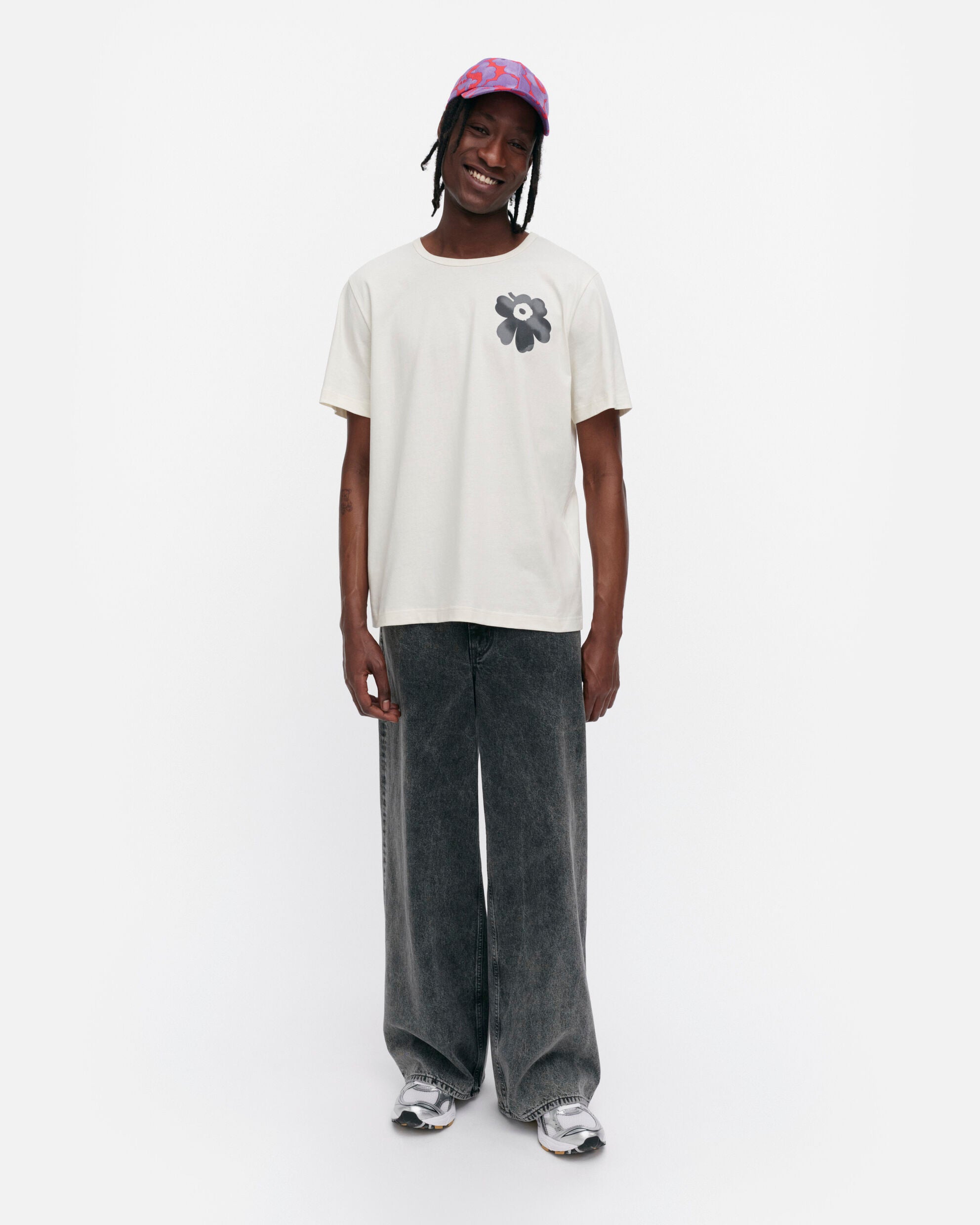 【マリメッコ】Kioski Vihne Unikko Tシャツ 52254194550