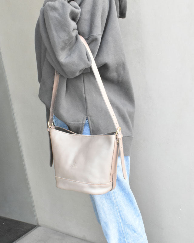 【イルビゾンテ】ショルダーバッグ 54252309510