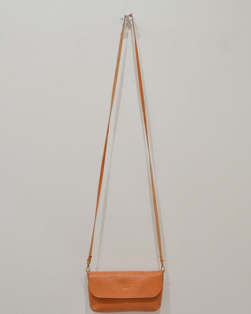 【イルビゾンテ】クロスボディバッグ 5422305510