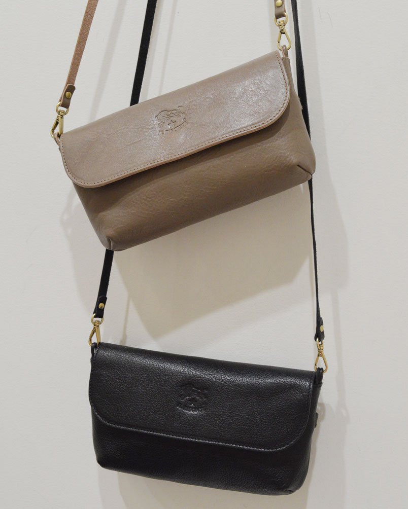 【イルビゾンテ】クロスボディバッグ 5422305510