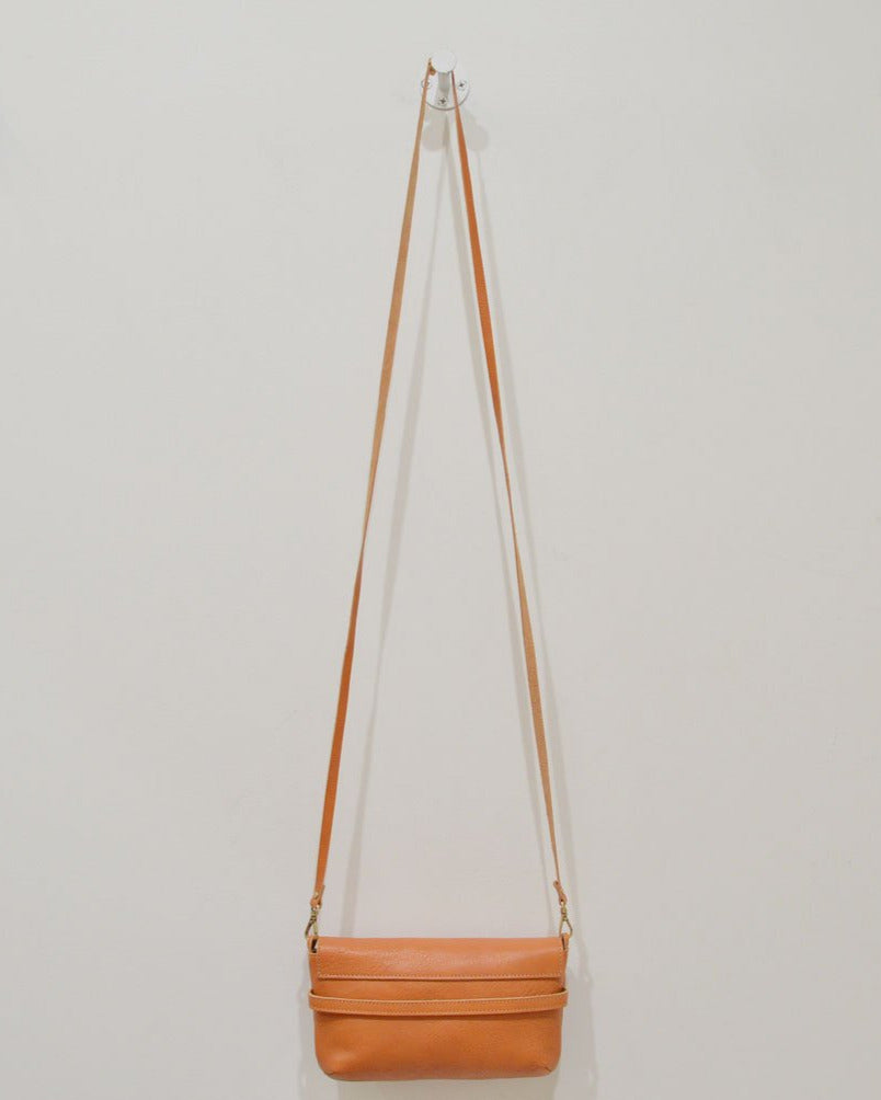 【イルビゾンテ】クロスボディバッグ 5422305510