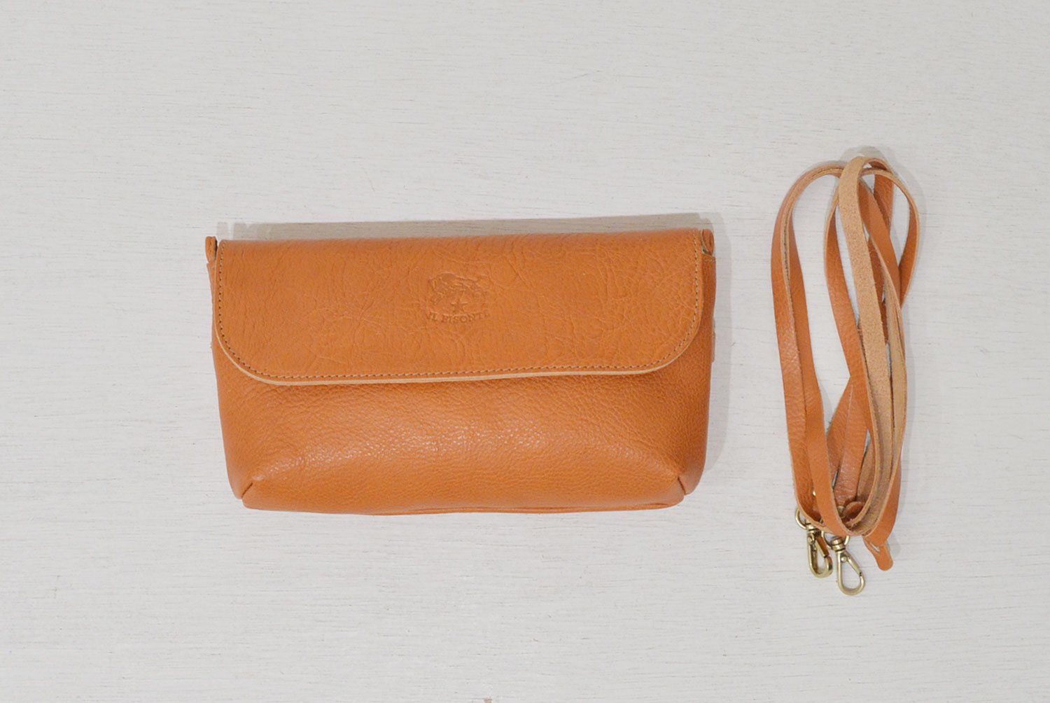 【イルビゾンテ】クロスボディバッグ 5422305510