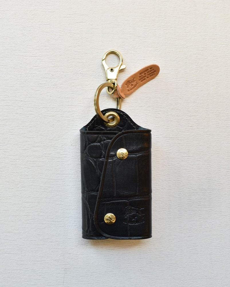 【イルビゾンテ】 クロコエンボスドレザー キーケース 5432409350