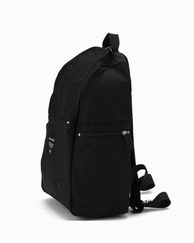 【マリメッコ】Roadie Metro バックパック 52239292518
