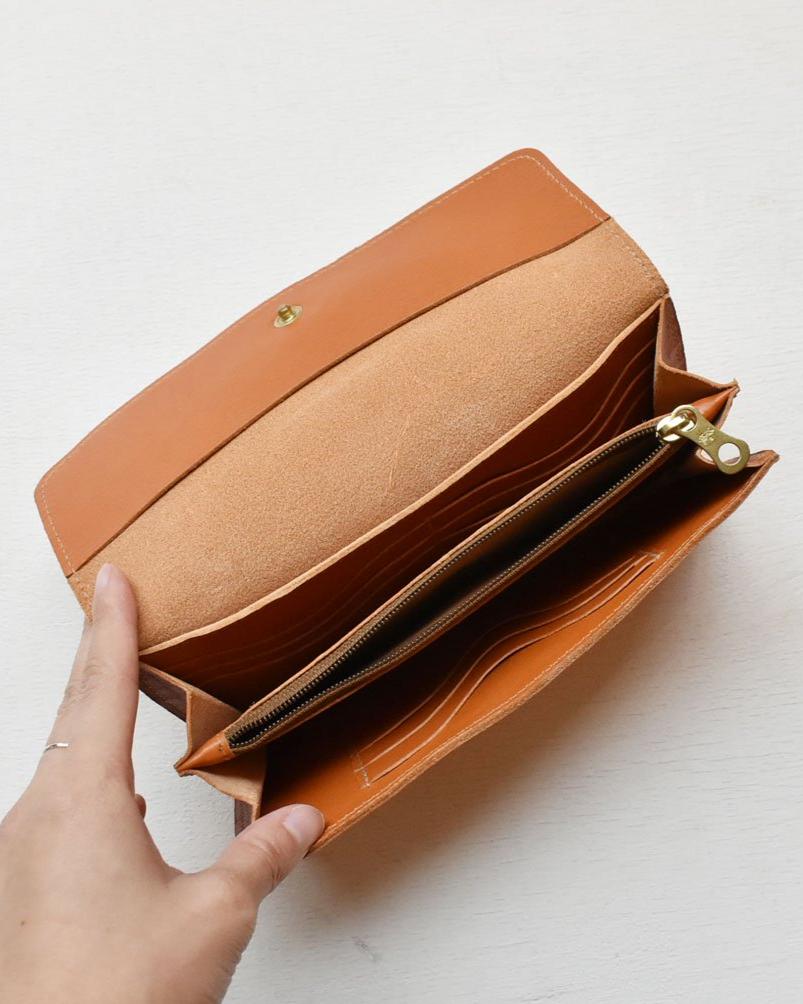 【イルビゾンテ】ロングウォレット 54162304340