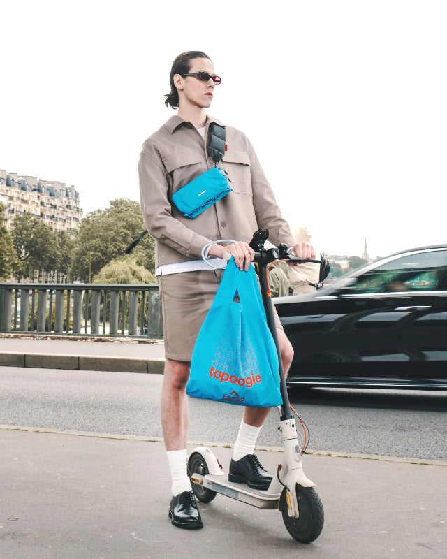topologie / Bottle Sacoche Medium 【バッグ単体】(Atomic Blue)
