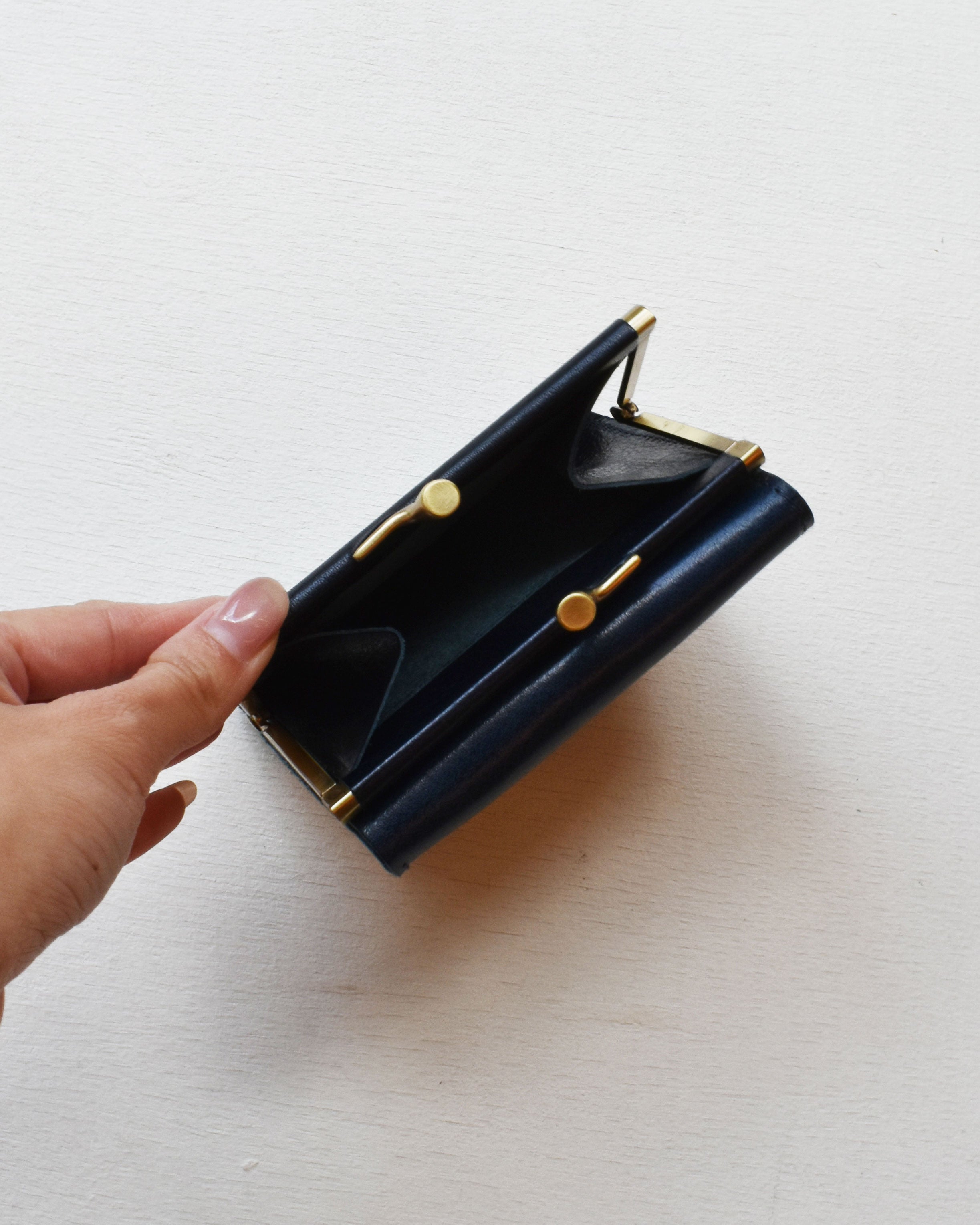 【イルビゾンテ】アンティークレザー ウォレット 54252312841