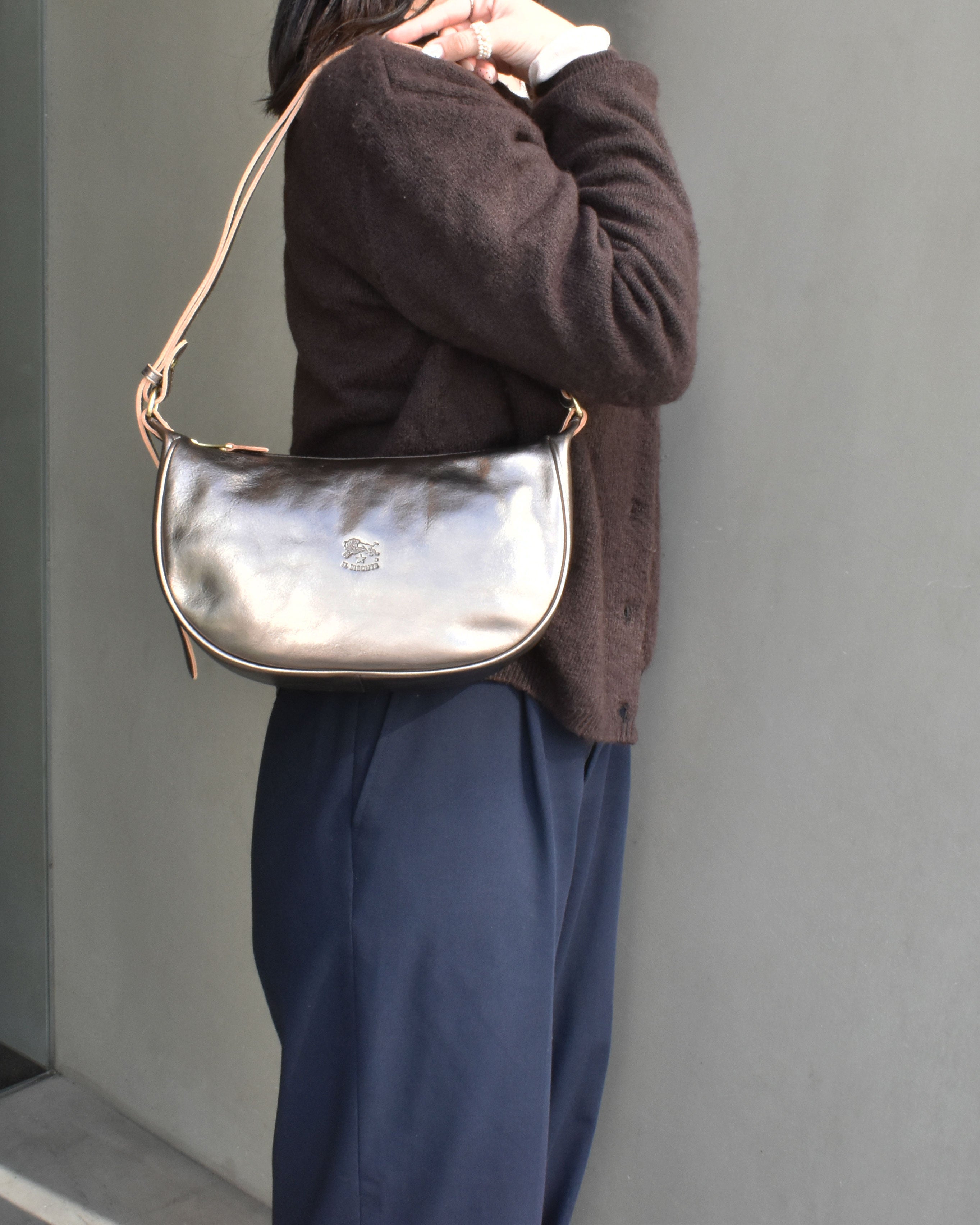 【イルビゾンテ】ショルダーバッグ 54252308111