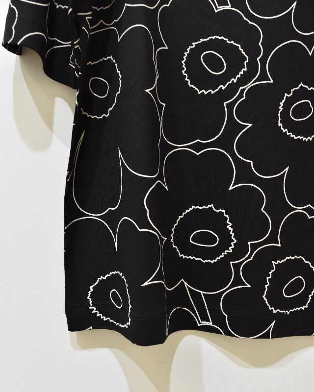 【マリメッコ】Kollaasi Piirto Unikko Tシャツ 52259594785