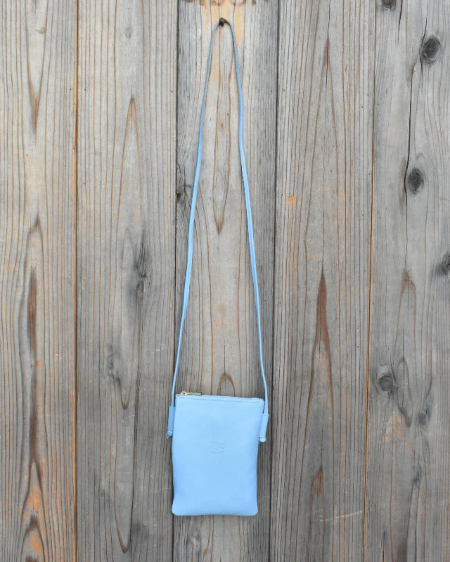 【イルビゾンテ】カラーレザー クロスボディバッグ 54262302211