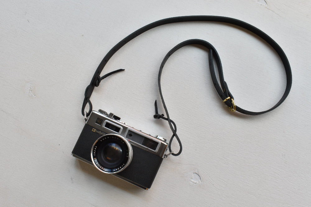 【イルビゾンテ】 カメラストラップ 5442404290