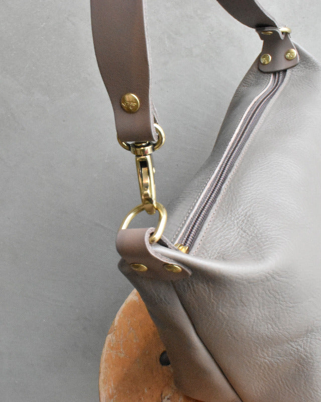 【イルビゾンテ】ショルダーバッグ 54262300510