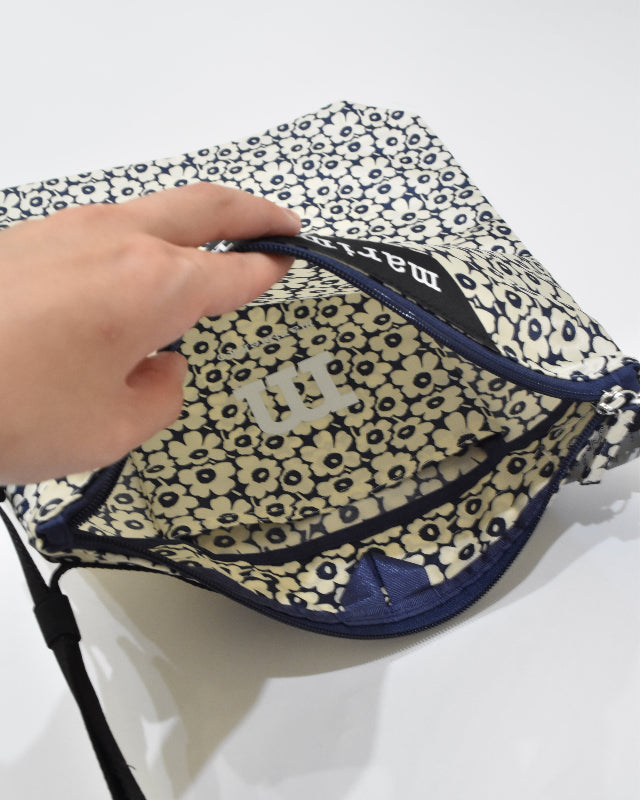 【マリメッコ】 Neat Crossbody Unikko M ショルダーバッグ 52254294575