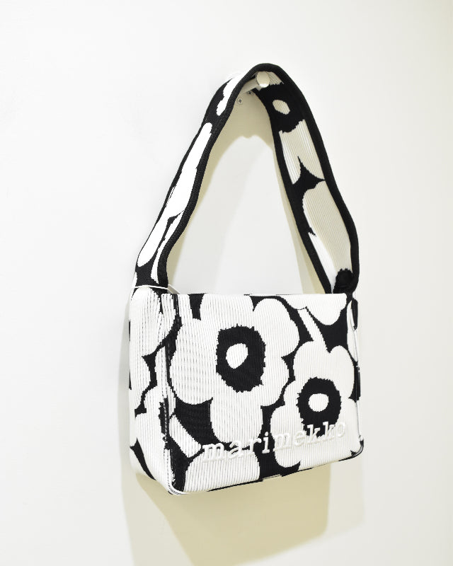 【マリメッコ】Knitted Shoulderbag Unikko ショルダーバッグ 52253694141-99