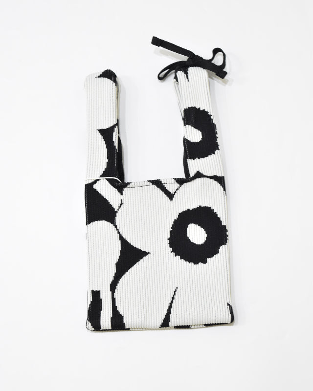 【マリメッコ】 Knitted Mini Tote Unikko トートバッグ 52253694145-99