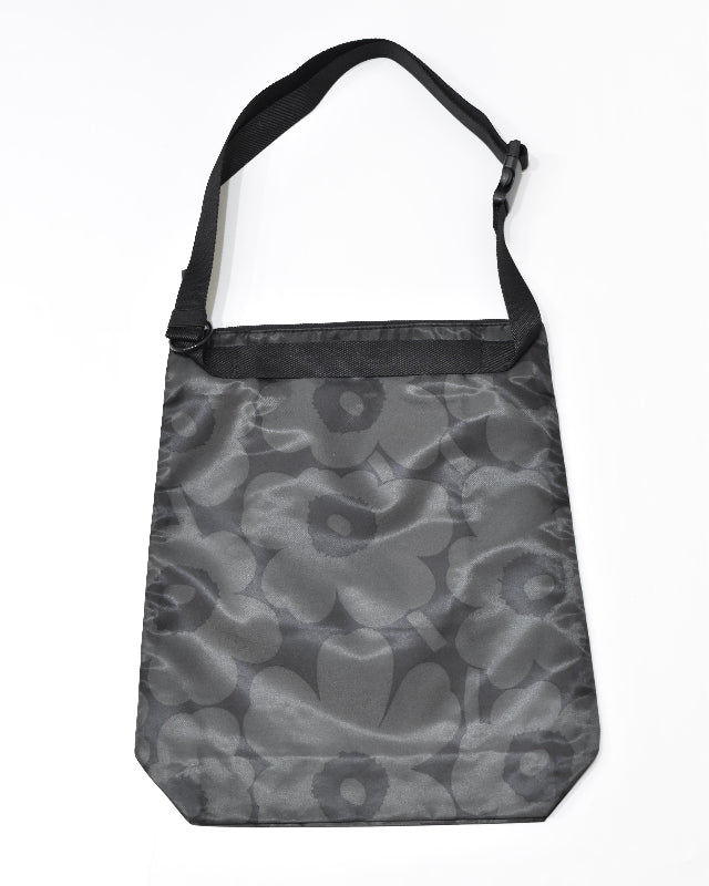 【マリメッコ】 Neat Crossbody Unikko M ショルダーバッグ 52259694122