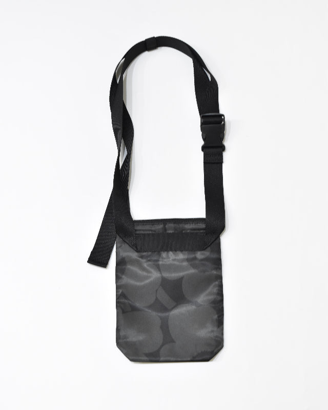 【マリメッコ】Neat Phone Pocket Unikko ショルダーバッグ 52259694124
