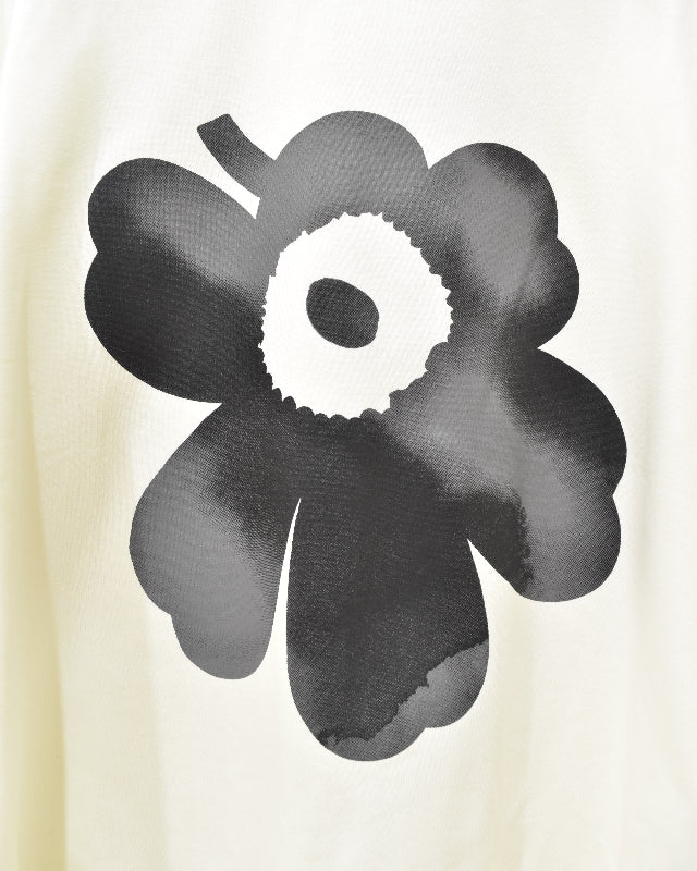 【マリメッコ】Kioski Ae Elve Unikko 長袖Tシャツ 52254194552