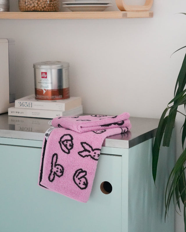 【バーンストア】WARMGREY TAIL / BUNNY BUNNY HAND TOWEL - PINK