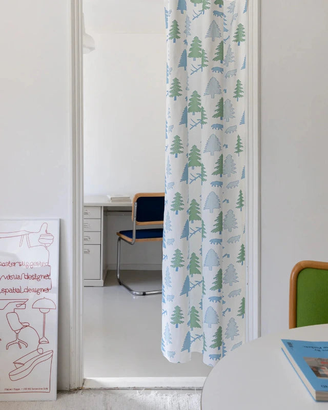 WARMGREY TAIL(ウォームグレーテール)/ NORTH LAND DOOR CURTAIN - BLUE & GREEN【バーンストア】 (コピー)