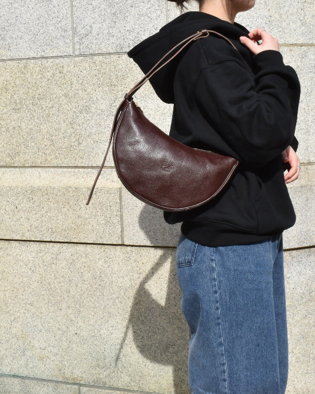 【イルビゾンテ】クロスボディバッグ 54252300210