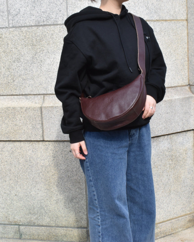 【イルビゾンテ】クロスボディバッグ 54252300210