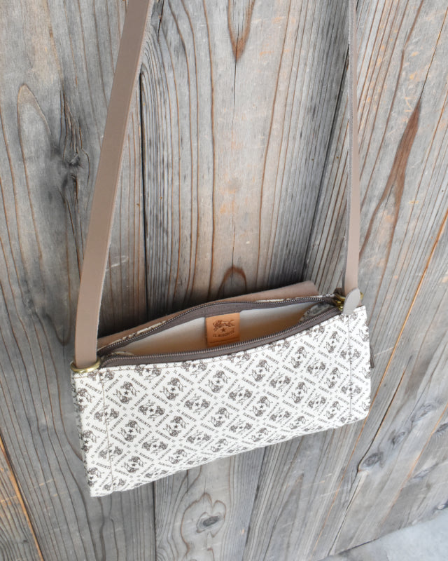 【イルビゾンテ】モノグラム プリント レザー クロスボディバッグ 54262305320