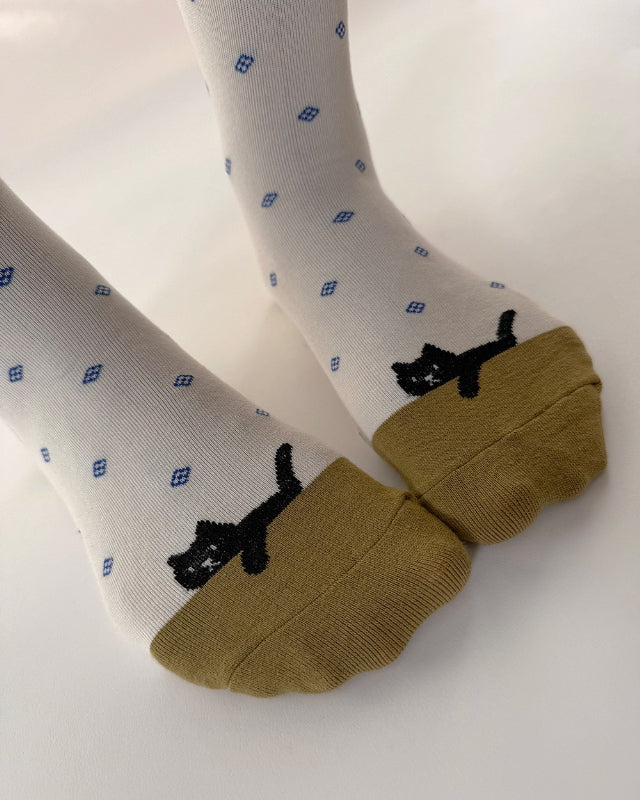 【バーンストア】Bonjour March / Lazy cat socks