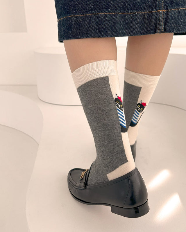【バーンストア】Bonjour March / Parisian cat socks charcoal