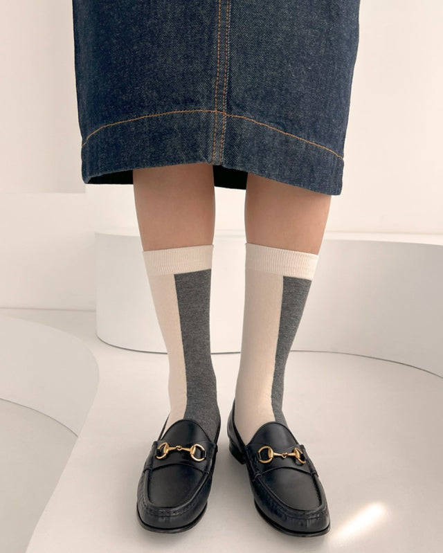 【バーンストア】Bonjour March / Parisian cat socks charcoal