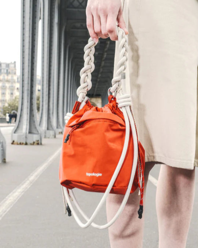 topologie / Reversible Bucket【バッグ単体】(topologie Red)