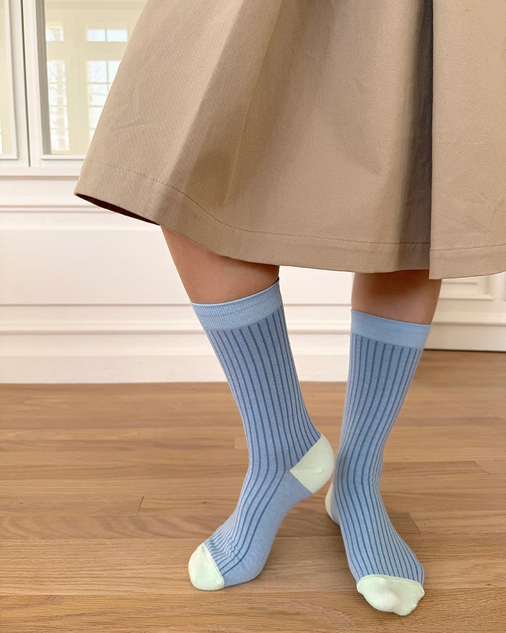 【バーンストア】Bonjour March / Triple rib socks paradise