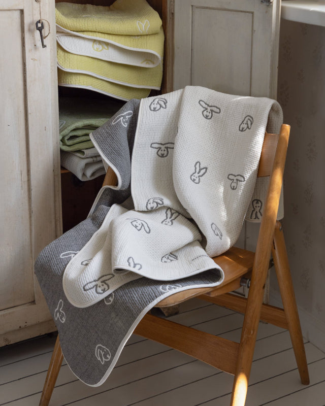 WARMGREY TAIL(ウォームグレーテール)/ BUNNY BUNNY COTTON MODAL BLANKET - WARMGREY【バーンストア】