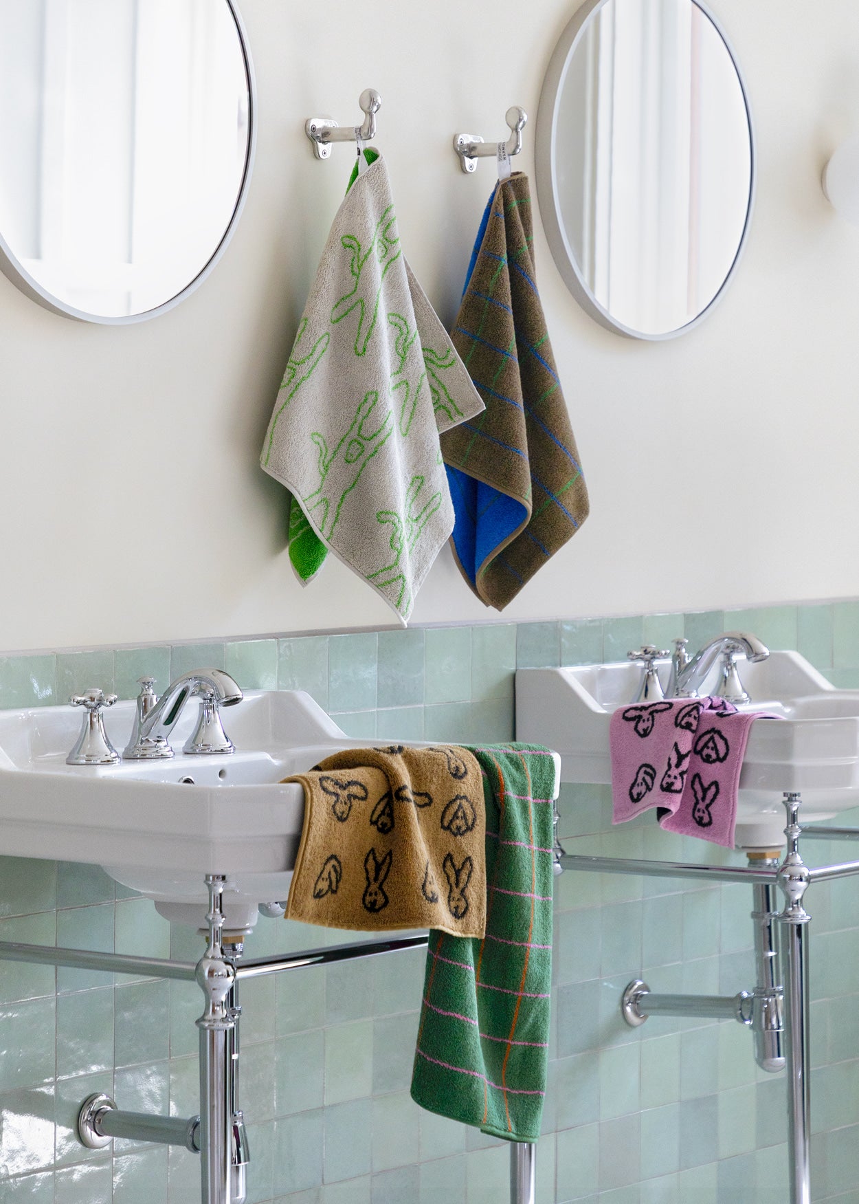 【バーンストア】WARMGREY TAIL / MONKEY FACE TOWEL - GREEN ON GREY
