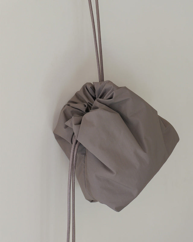 MERGE(マージ)/ Puff Mini Out Bag-MOCHA【バーンストア】