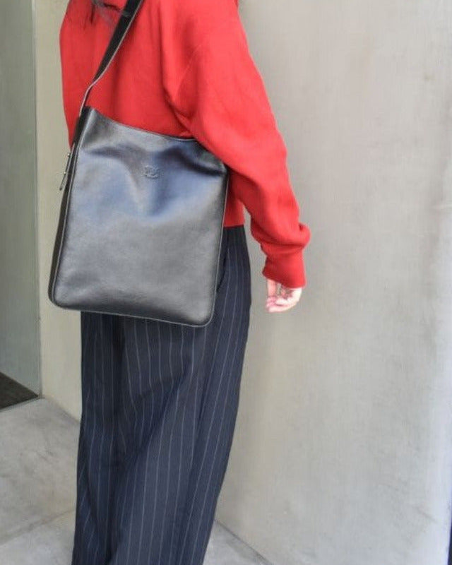 【イルビゾンテ】ショルダーバッグ 54252300310