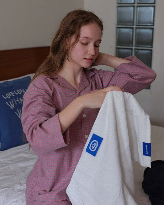 【バーンストア】ooowl /  TOWEL LOVE WHITE