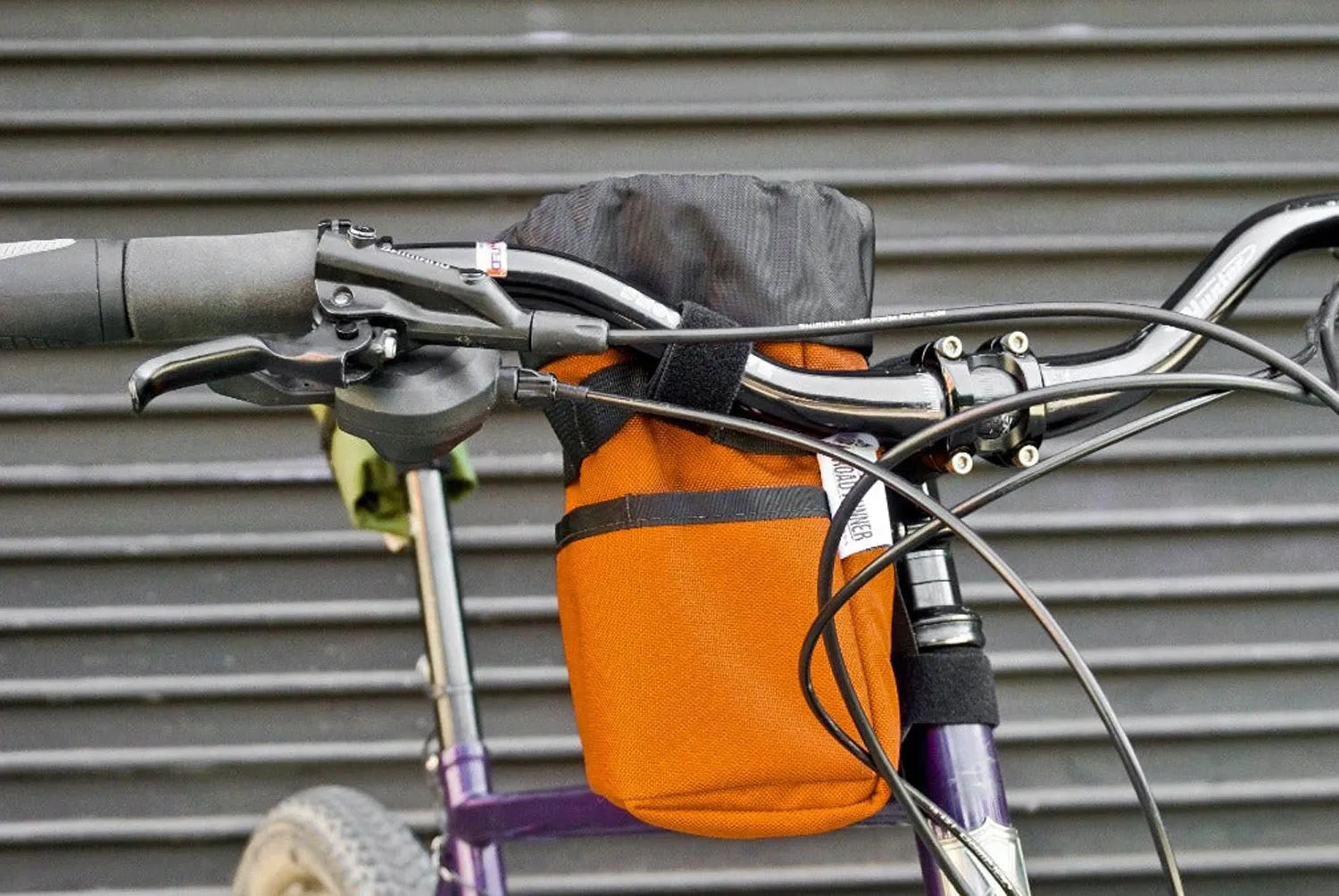 【バーンストア】ROAD RUNNER BAGS / Auto-Pilot Stem Bag (オートパイロットステムバッグ)