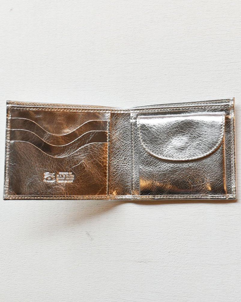 【イルビゾンテ】メタリックレザー ウォレット 54192306440