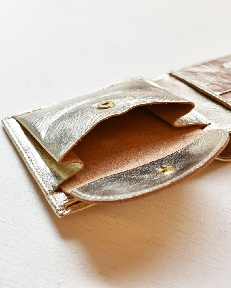 【イルビゾンテ】メタリックレザー ウォレット 54192306440