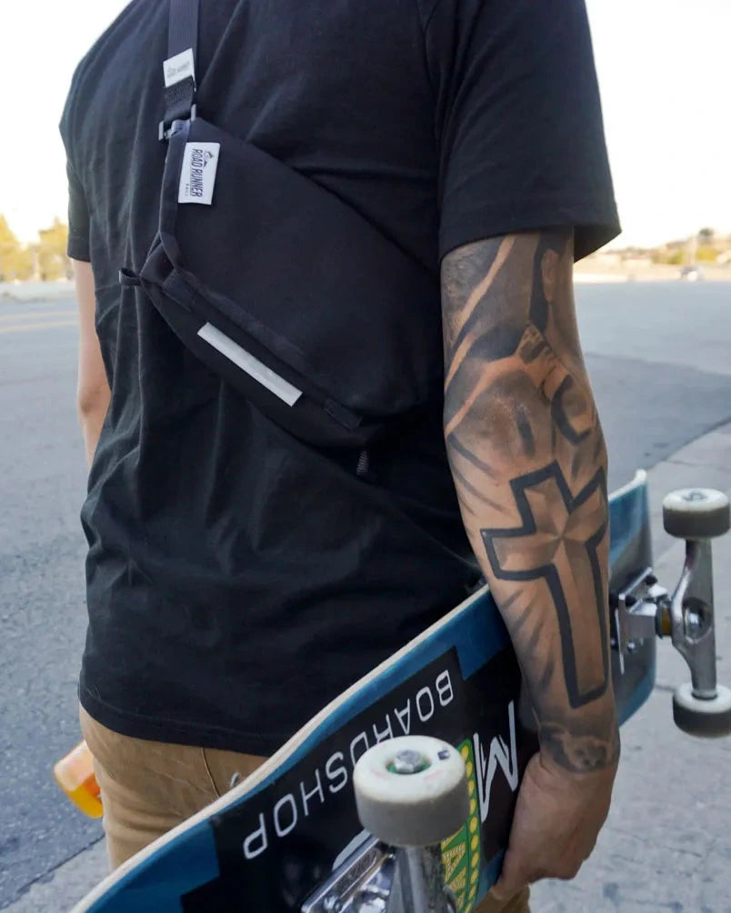 【バーンストア】ROAD RUNNER BAGS / Mini Sling Day Bag (ミニスリングデイバッグ)