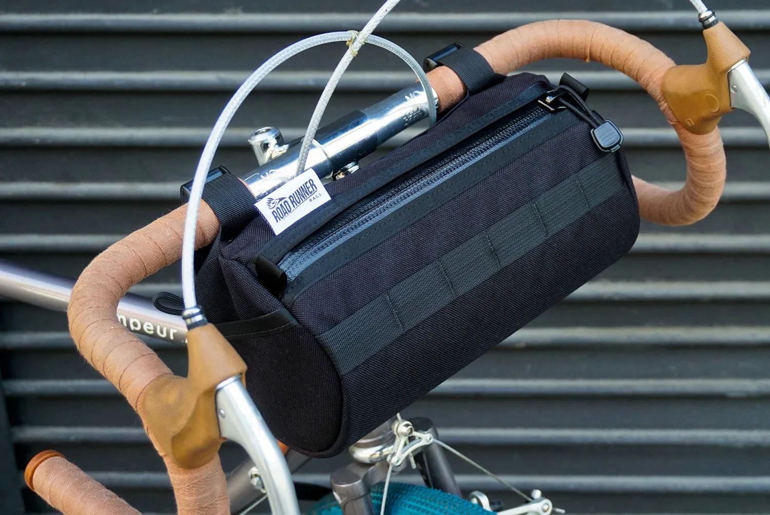 【バーンストア】ROAD RUNNER BAGS / California Burrito Handlebar Bag (カリブリトーハンドルバーバッグ)