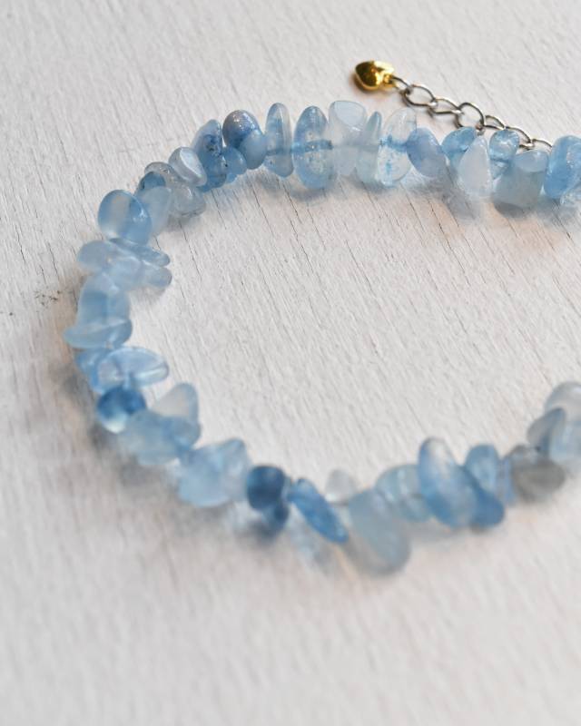 ROSETTAPRAYER（ロゼッタプレア） / NATIRAL CRYSTAL CHIP BRACELET- AQUAMARINE【バーンストア】