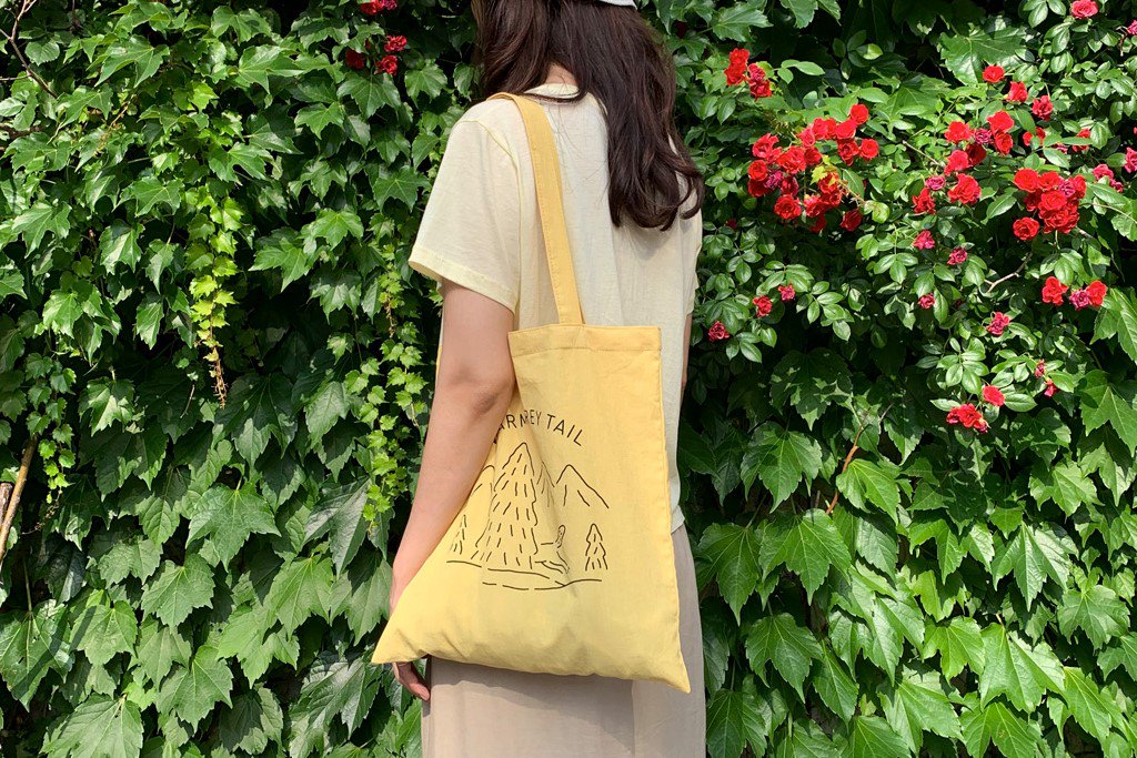 【バーンストア】WARMGREY TAIL / LOGO BAG - CUSTARD YELLOW