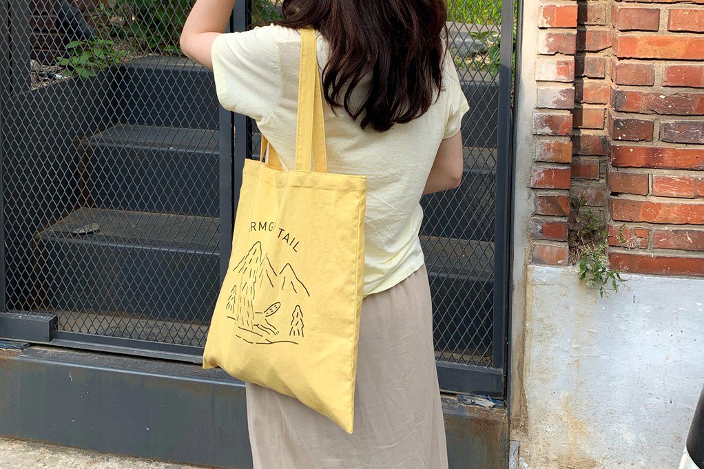 【バーンストア】WARMGREY TAIL / LOGO BAG - CUSTARD YELLOW