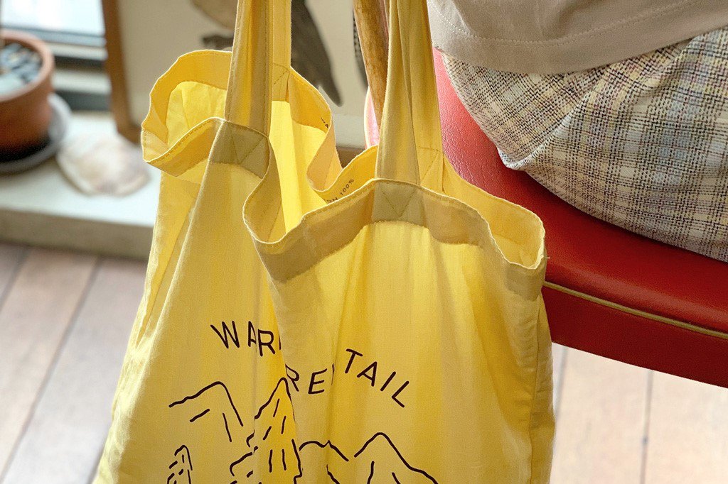 【バーンストア】WARMGREY TAIL / LOGO BAG - CUSTARD YELLOW