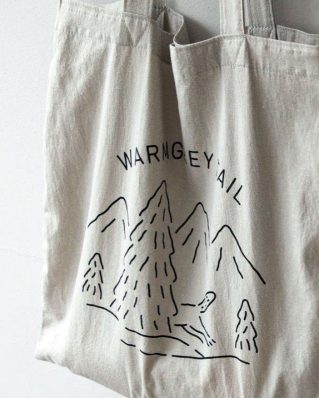 【バーンストア】WARMGREY TAIL / LOGO BAG - WARM GREY ファブリックバッグ