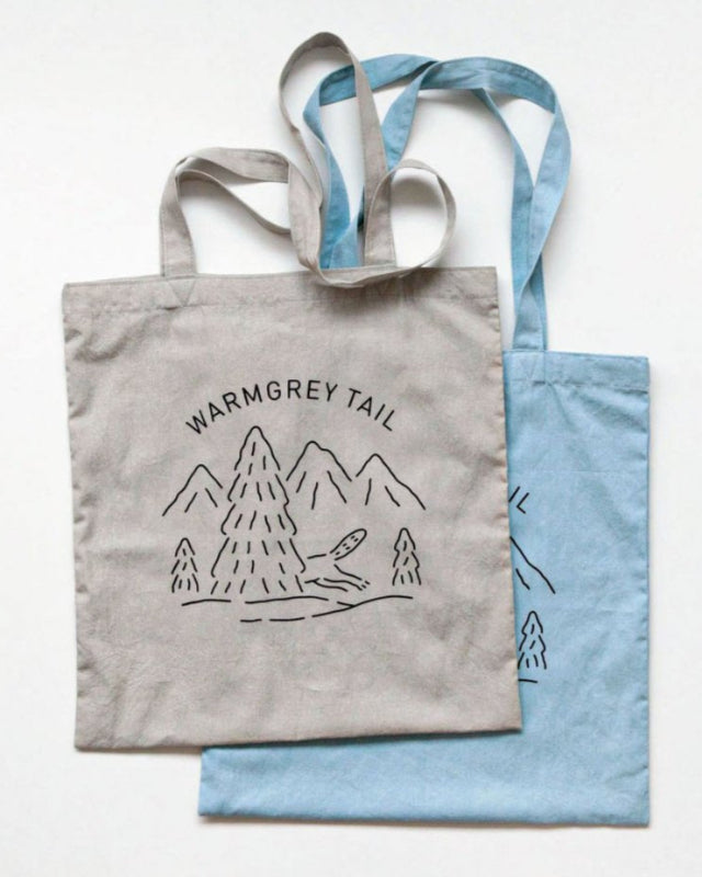 【バーンストア】WARMGREY TAIL / LOGO BAG -  LIGHT BLUE ファブリックバッグ