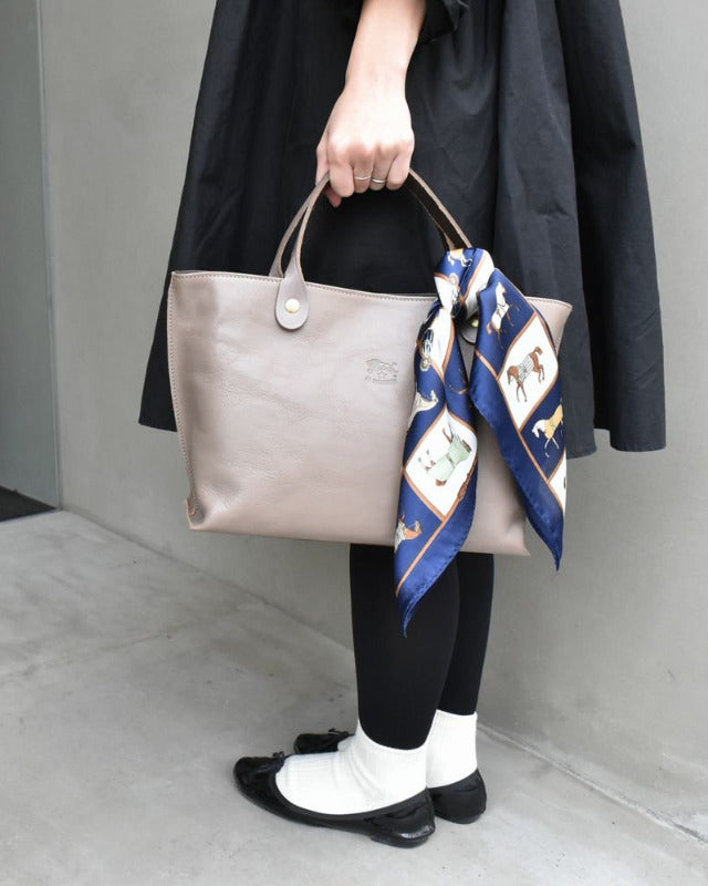 【バーンストア】Horse pattern scarf