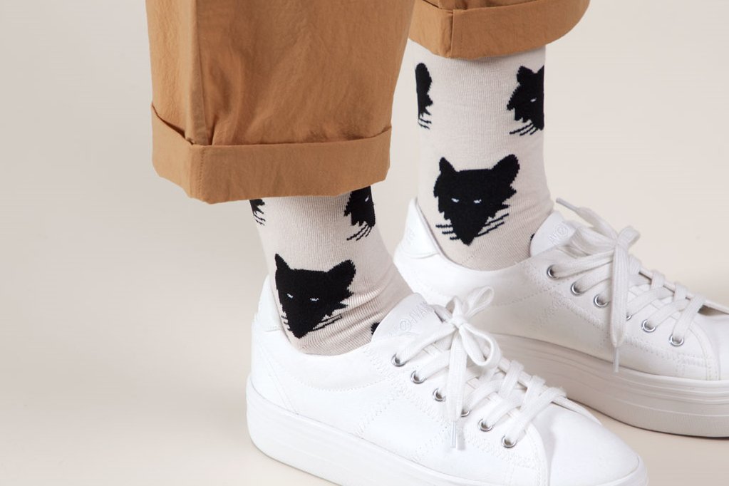 【バーンストア】WARMGREY TAIL / WOLF SOCKS